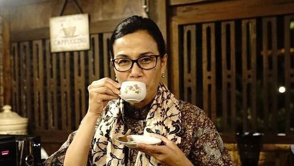 Gaya Ngopi 10 Politisi Kopi, Siapa yang Paling Keren?