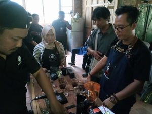Kedai Kopi Mewabah, Kemnaker Gelar Pelatihan Barista Profesional