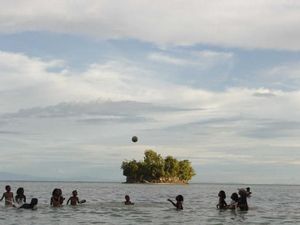 Raja Tiga Adoki, Pesona Lain dari Papua