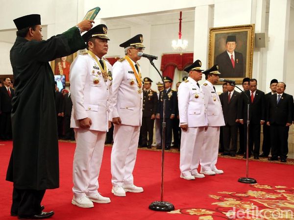 Gubernur Sumsel dan Gubernur Kaltim Resmi Dilantik