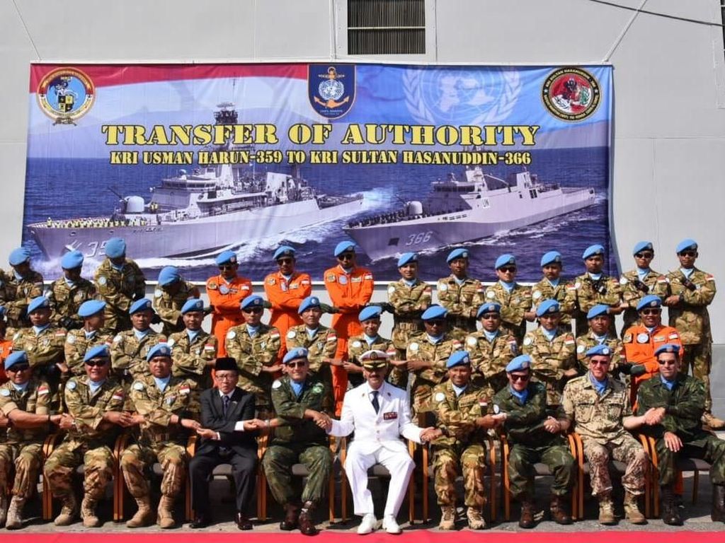 KRI Sultan Hasanuddin 366 Terima Mandat Jaga Perdamaian Lebanon KRI Sultan Hasanuddin 366 Terima Mandat Jaga Perdamaian Lebanon