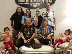 Puisi Cinta Anak Indro Warkop untuk Almarhumah Sang Bunda