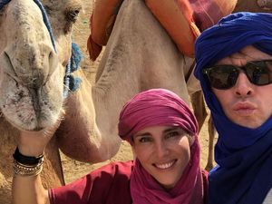 Asyiknya Chris Hemsworth Liburan Bareng Keluarga di Maroko