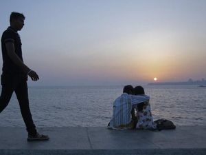 Zina Kini Bukan Lagi Pelanggaran Hukum di India