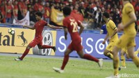 Indonesia mencoba mengejar ketertinggalan. Namun usaha mereka tidak membuahkan hasil. Garuda Muda kalah dengan skor 2-3. 