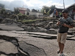 Ini Aturan Penggunaan Ambulans Parpol di Lokasi Gempa