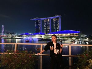 Foto: Ketika Bintang K-Pop, Sandara Park Jalan-jalan