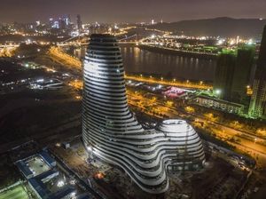 Gedung Baru di China Ini Disebut Mirip Penis Raksasa