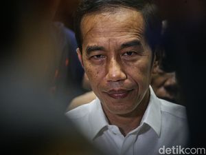 Jokowi: TNI Cepat, Sigap, dan Tulus Bantu Korban Bencana Jokowi: TNI Cepat, Sigap, dan Tulus Bantu Korban Bencana