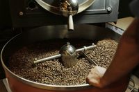 Perusahaan Dubai Ingin Panggang Biji Kopi di Luar Angkasa Pakai Panas Atmosfer