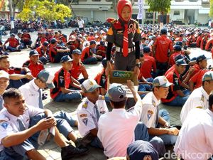 Ribuan Siswa di Ponorogo Galang Dana untuk Korban Bencana Palu-Donggala