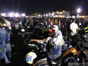 Suryanation Motorland Hipnotis Ribuan Warga Surabaya Suryanation Motorland Hipnotis Ribuan Warga Surabaya