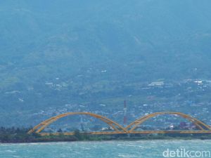 Foto: Jembatan Ikon Palu Sebelum Dihantam Gempa dan Tsunami
