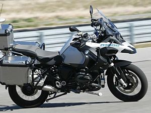 Keren Nih, Motor Ini Bisa Jalan Sendiri