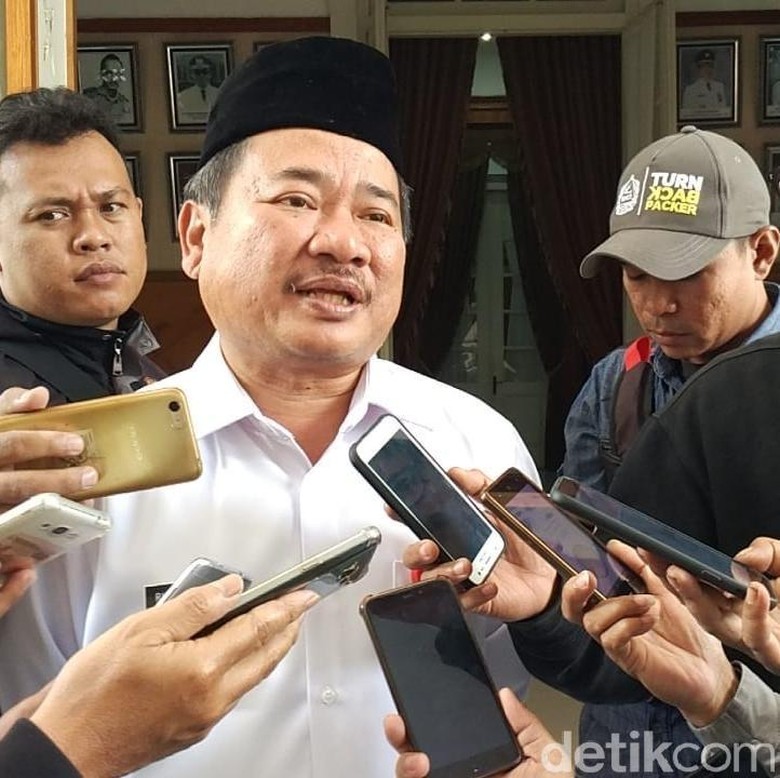 Pemkab Garut Pantau Kasus Kepsek Diduga Aniaya Siswa Pemkab Garut Pantau Kasus Kepsek Diduga Aniaya Siswa