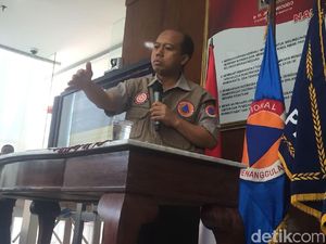 Sesama Pejuang Kanker, Sutopo BNPB: Semoga Bu Ani Cepat Sembuh!