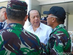 Orang Terkaya RI Kirim Fast Food Pakai Jet Pribadi ke Palu