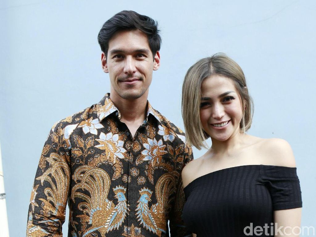 Ada Video Masturbasi Mirip Richard Kyle, Keluarga Jessica Iskandar Kecewa? Ada Video Masturbasi Mirip Richard Kyle, Keluarga Jessica Iskandar Kecewa?