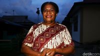 Kenalan dengan Mama Hana, Pengusaha di Perbatasan RI-PNG