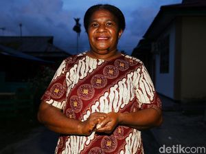 Kenalan dengan Mama Hana, Pengusaha di Perbatasan RI-PNG Kenalan dengan Mama Hana, Pengusaha di Perbatasan RI-PNG