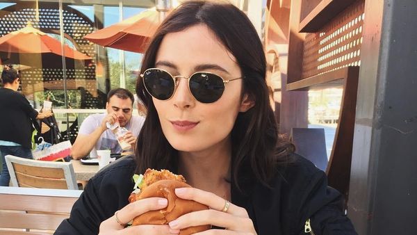 Bertubuh Langsing, Model Victoria Secret Ini Aslinya Doyan Makan