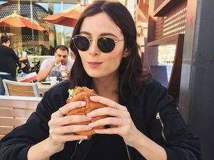 Bertubuh Langsing, Model Victoria Secret Ini Aslinya Doyan Makan