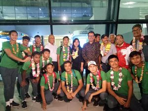 Kemenpora Sambut Kedatangan Timnas U-16
