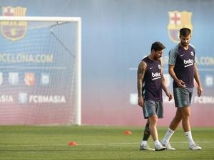 Messi dan Pique Sedang Tak Akur?