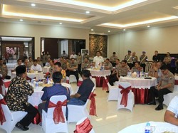 Polda Jatim Ajak Nelayan Jaga Keamanan dan Kondusivitas Perairan