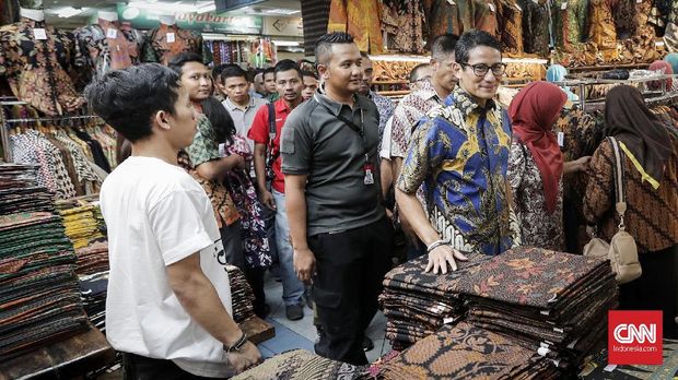 Ma'ruf Satroni Santri Madura, Sandi Temui Pedagang di Padang