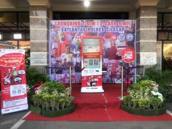 Mesin Perpanjang SIM Portabel Kini Hadir di Polres Cilacap