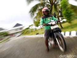Ke Ujung Timur Indonesia Naik Ojek Lintas Batas