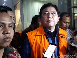 Lagi, KPK Tak Bisa Periksa Lucas Karena Mengaku Sakit Lagi, KPK Tak Bisa Periksa Lucas Karena Mengaku Sakit
