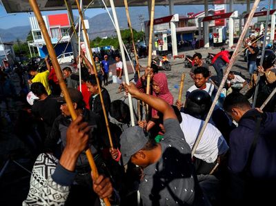 Begini Suasana SPBU di Palu Saat Warga Berburu BBM