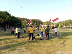 Lapangan Puputan Badung, Tempat Santai Warga Asli Bali