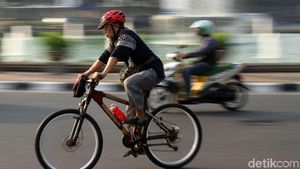 Yuk! Gowes Bareng di Hari Batik Nasional