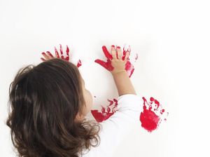 Jangan Sepelekan Kebersihan Dinding Rumah Ya, Bun