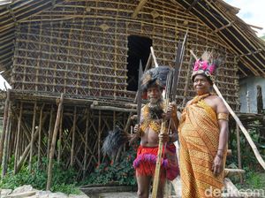 Foto: Saudara Kita yang Hidup di Pedalaman Papua Barat