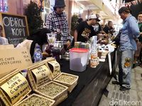 26 Ribu Cup Kopi Dibagikan Gratis di 'Malioboro Coffee Night '