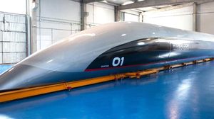 Potret Kapsul Hyperloop yang Mungkin Masuk Indonesia