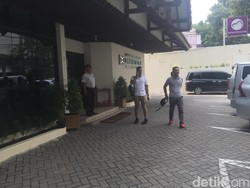 Video: Kasus Ratna Sarumpaet, Polisi Datangi RS Bina Estetika