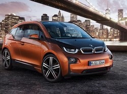 BMW Hentikan Penjualan i3 Bermesin Motor