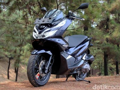 Pembuktian Honda PCX Hybrid