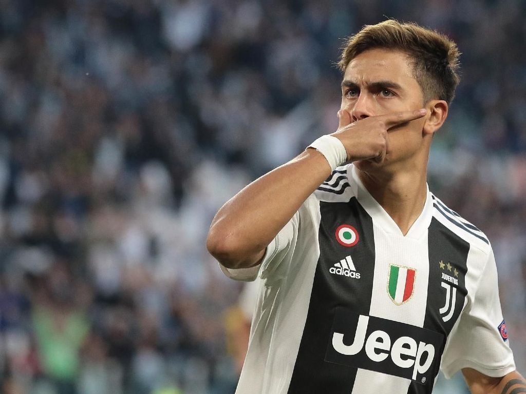 Adidas Luncurkan Topeng Gladiator Dybala Adidas Luncurkan Topeng Gladiator Dybala
