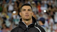 Wajah Cristiano Ronaldo kini (REUTERS/Heino Kalis/File Photo)
