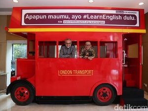 Menaker Ingatkan Pekerja Pentingnya Lancar Berbahasa Inggris