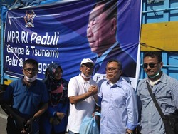 Ketua MPR Salurkan Bantuan untuk Korban Gempa Sulteng