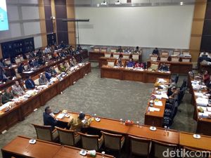 Hari Ini Komisi I DPR Ambil Keputusan Hasil Uji 22 Calon Dubes Hari Ini Komisi I DPR Ambil Keputusan Hasil Uji 22 Calon Dubes