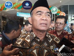 Lebih dari 100 Ribu Siswa Terdampak Gempa dan Tsunami Sulteng