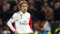 Penampilan Modric mulai melambat dan tak bisa bertahan dengan baik.